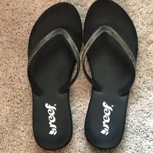 reef flip flops